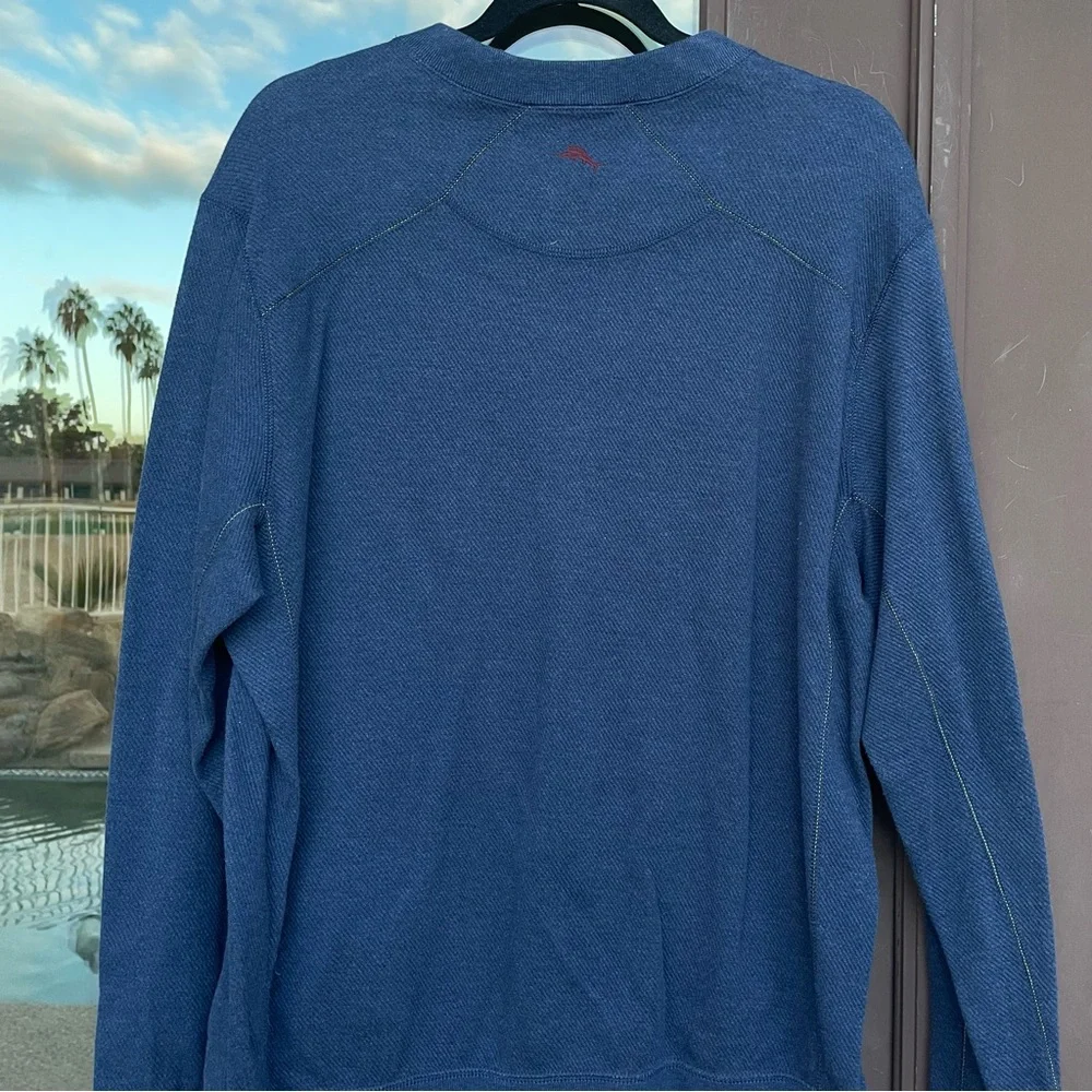 Tommy Bahama Reversible Navy/Burgundy Split Collar Sweater M